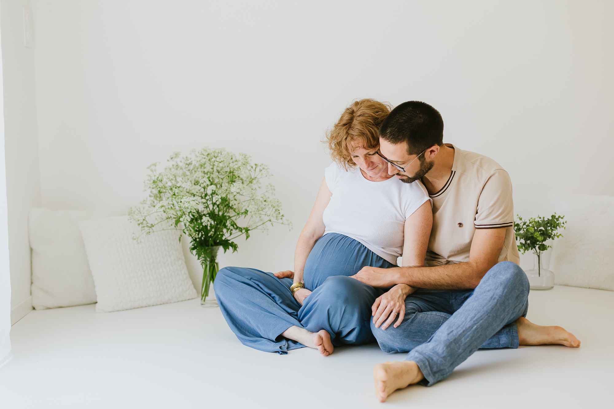 Séance grossesse : seule ou en famille ?